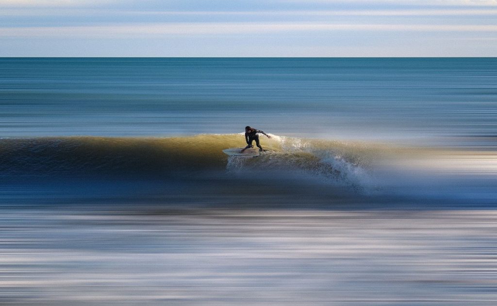 découvrez l'univers fascinant des sports nautiques ! que vous soyez amateur de sensations fortes ou à la recherche de détente, plongez dans des activités comme la plongée, le surf, le paddle et bien plus encore. rejoignez-nous pour explorer les meilleures destinations et conseils pour pratiquer vos sports aquatiques préférés.