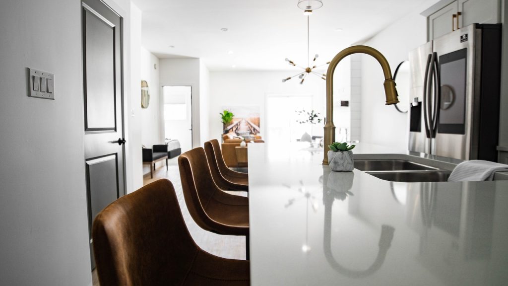 découvrez les clés du succès dans la location immobilière. apprenez à maximiser vos revenus locatifs, à attirer les bons locataires et à gérer efficacement vos biens pour garantir une rentabilité optimale.