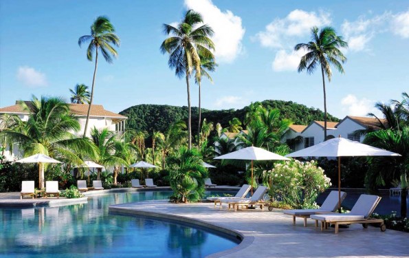 découvrez des hébergements de rêve en guadeloupe pour des vacances inoubliables. profitez de plages paradisiaques, d'une nature luxuriante et d'une culture vibrante tout en séjournant dans des studios, villas ou hôtels adaptés à tous vos besoins.