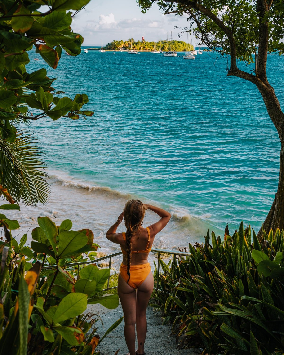 découvrez les attractions incontournables de grande-terre, où plages paradisiaques, paysages pittoresques et richesses culturelles s'harmonisent pour offrir une expérience unique. explorez les sites historiques, savourez la cuisine locale et laissez-vous séduire par la beauté naturelle de cette île magnifique.