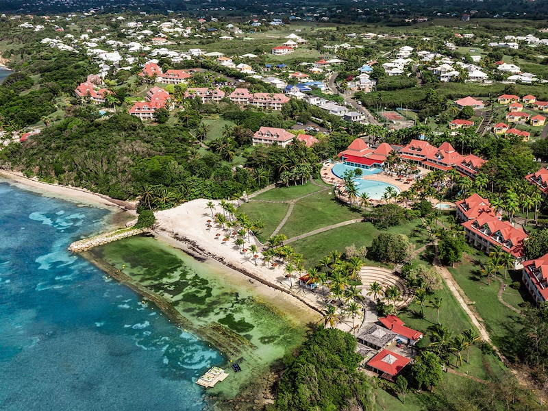 découvrez les meilleurs hébergements pour familles en guadeloupe. profitez de séjours adaptés aux petits et grands, avec des services familiaux, des activités pour enfants et des espaces confortables. réservez dès maintenant vos vacances en famille sous le soleil des caraïbes!
